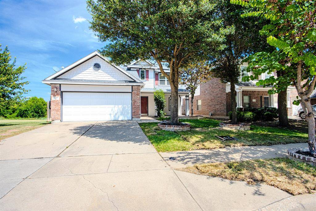1501 Kingfisher Drive, Fort Worth, TX 76131