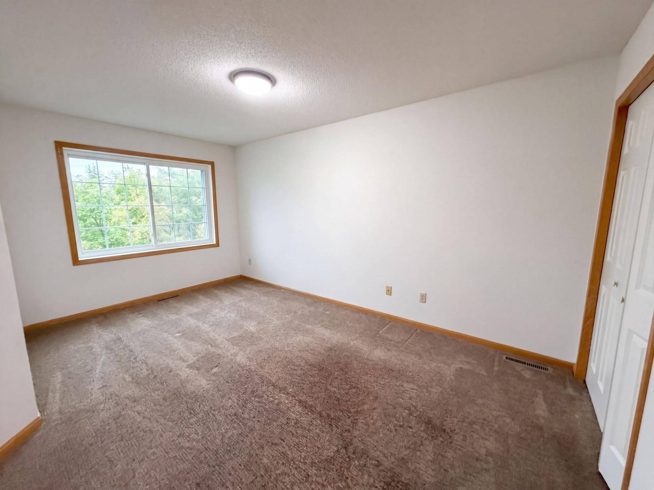 214 Christenson WAY NE, Fridley, MN 55432