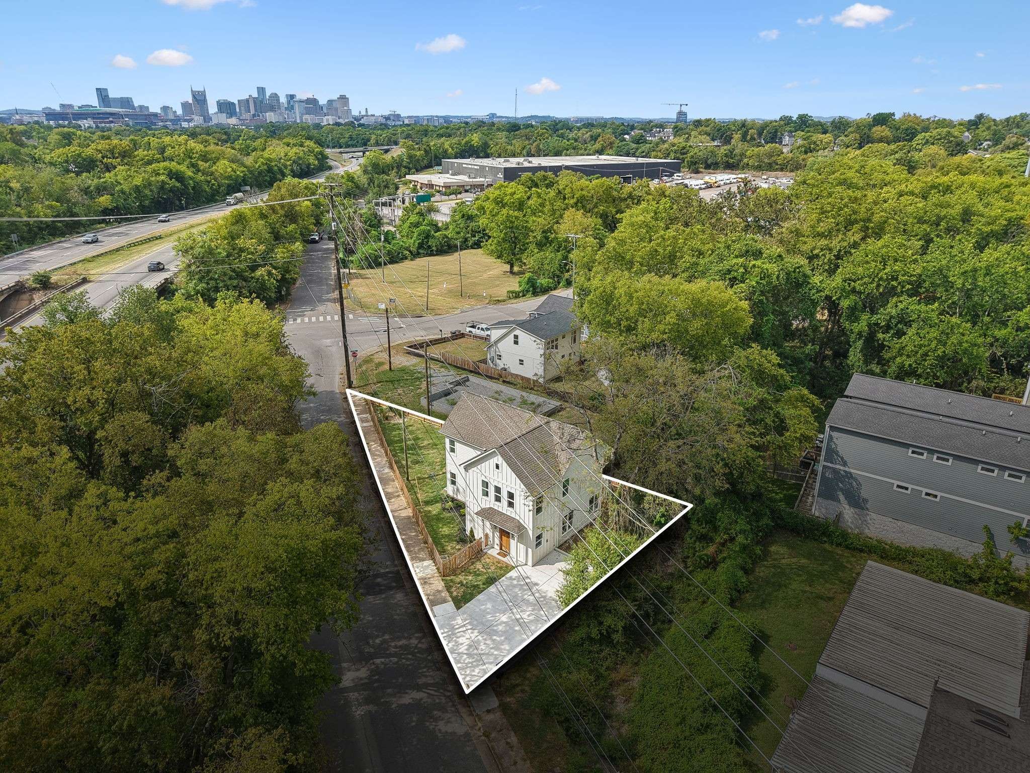 1104 McFerrin Ave, Nashville, TN 37206