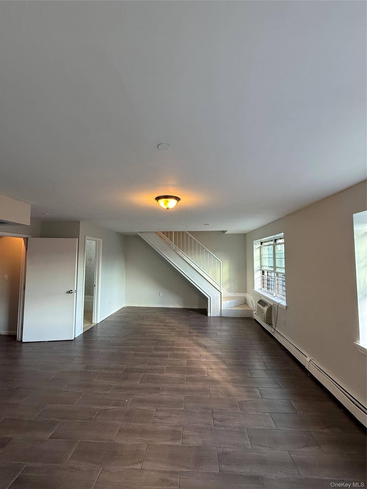 803 Astoria BLVD #3, Astoria, NY 11102
