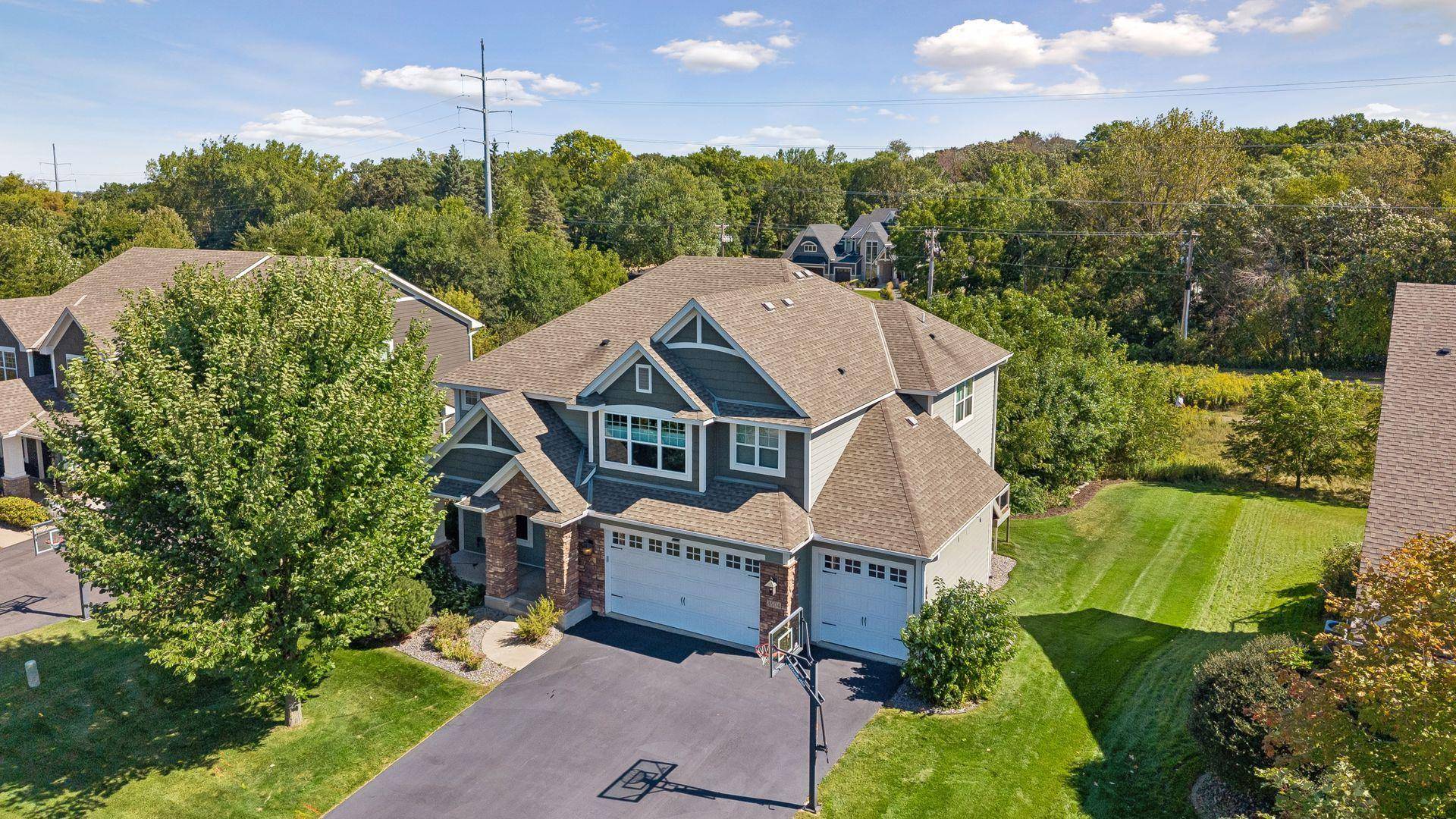 3604 Sawgrass TRL S, Eagan, MN 55123