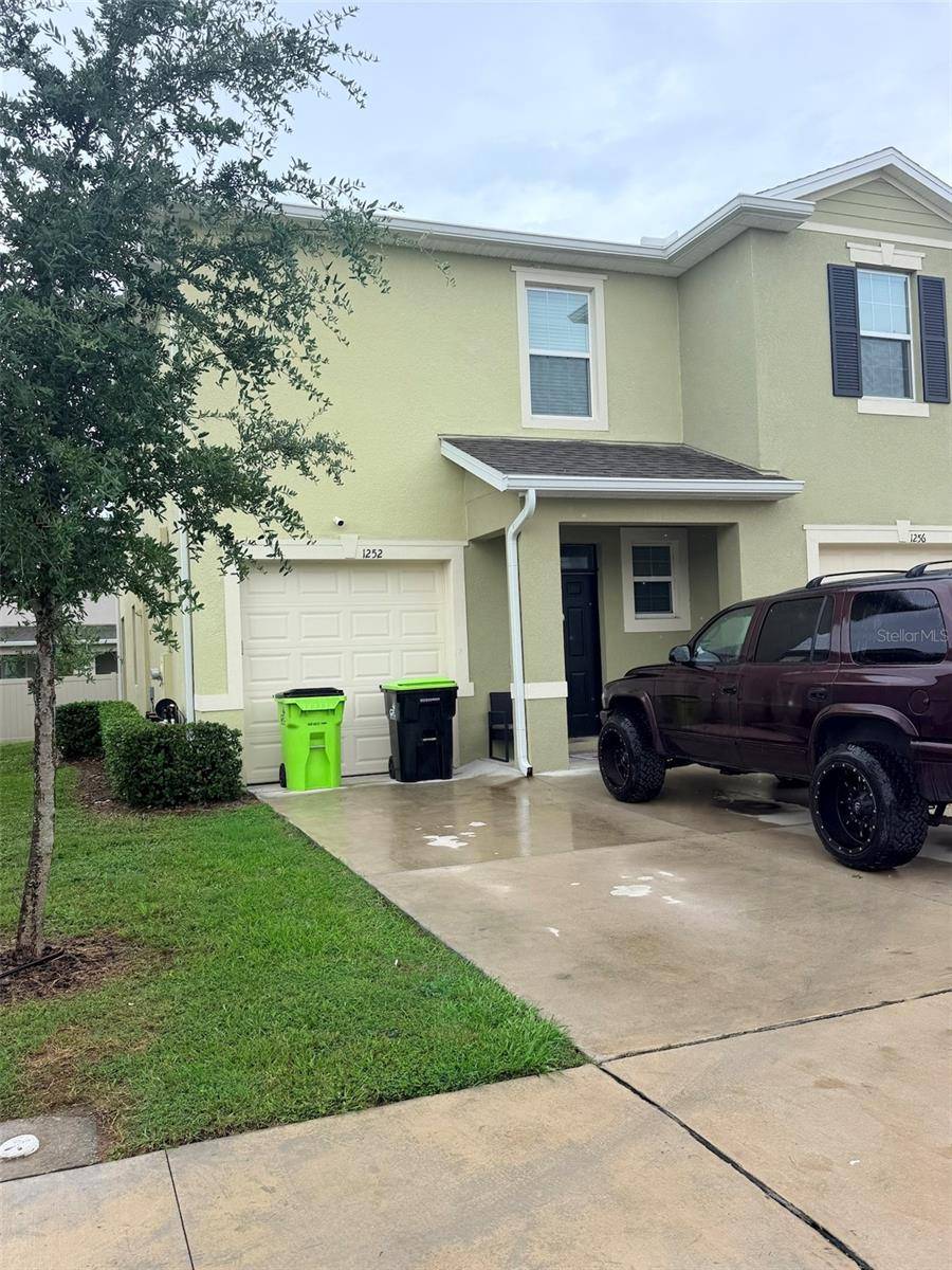 1252 LIDO DR, Howey In The Hills, FL 34737