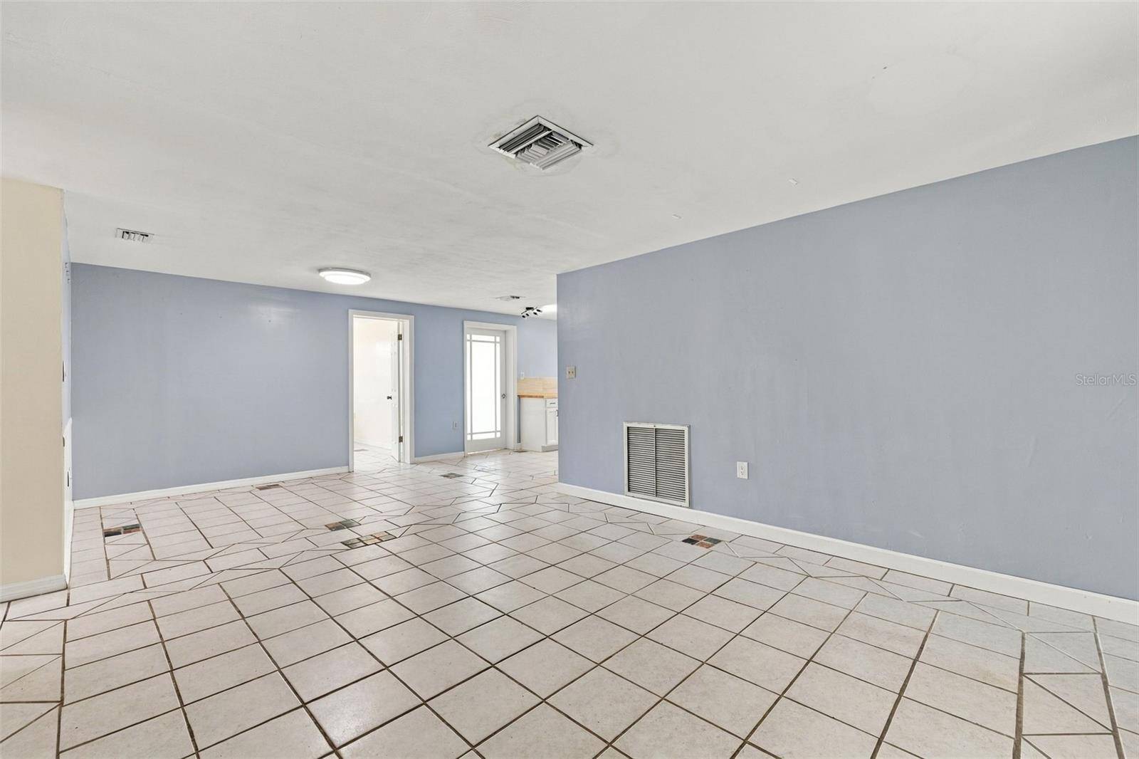3214 KILBURN RD, Holiday, FL 34691