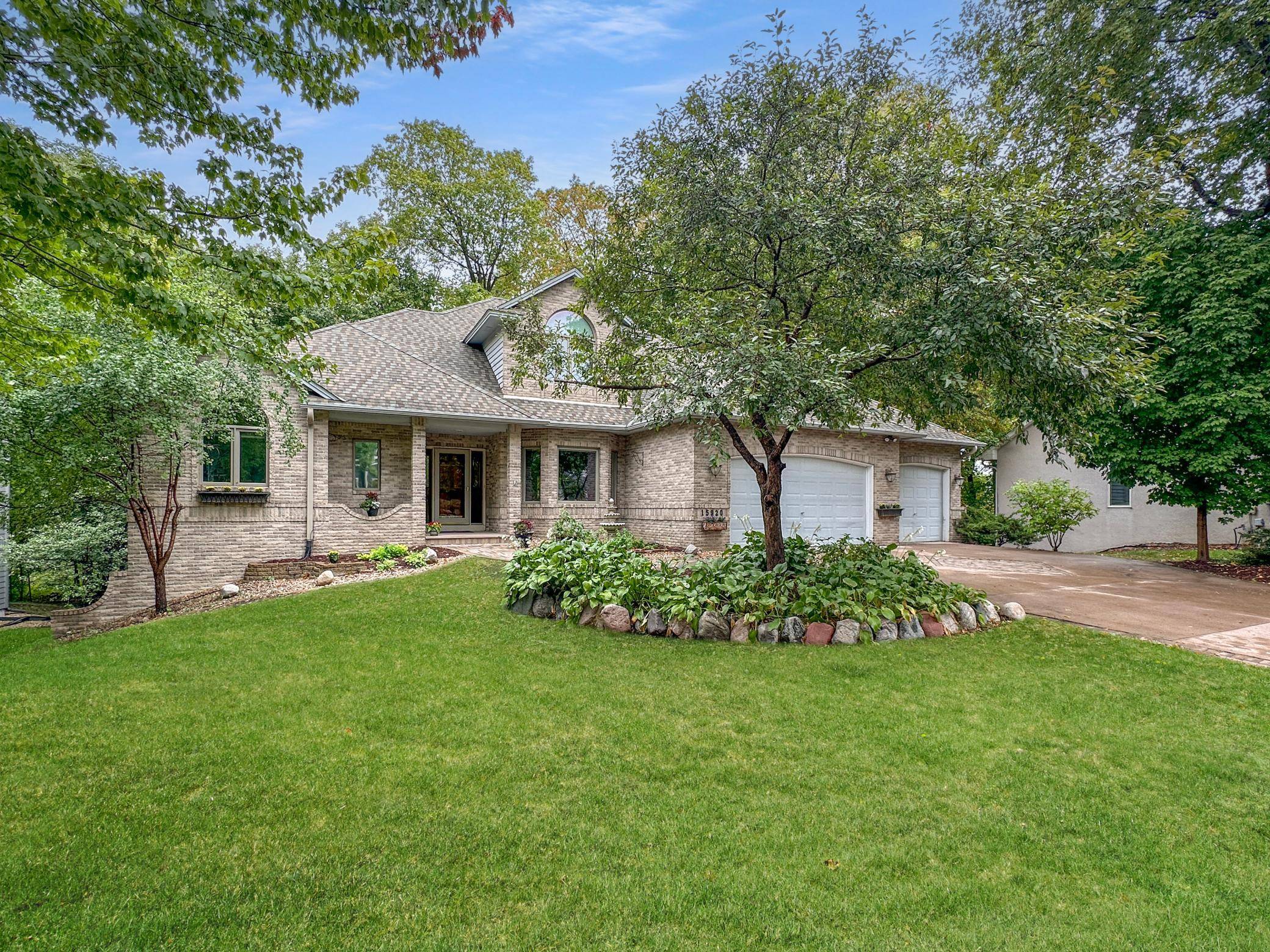 15920 37th AVE N, Plymouth, MN 55446