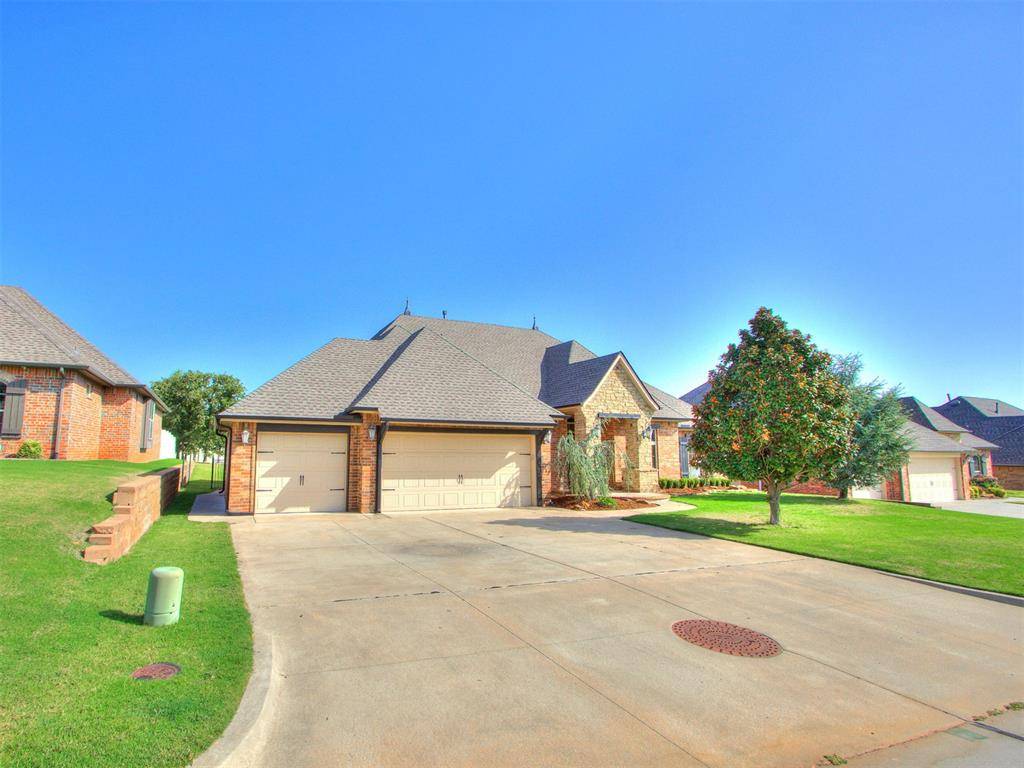 12607 Forest Oaks DR, Choctaw, OK 73020