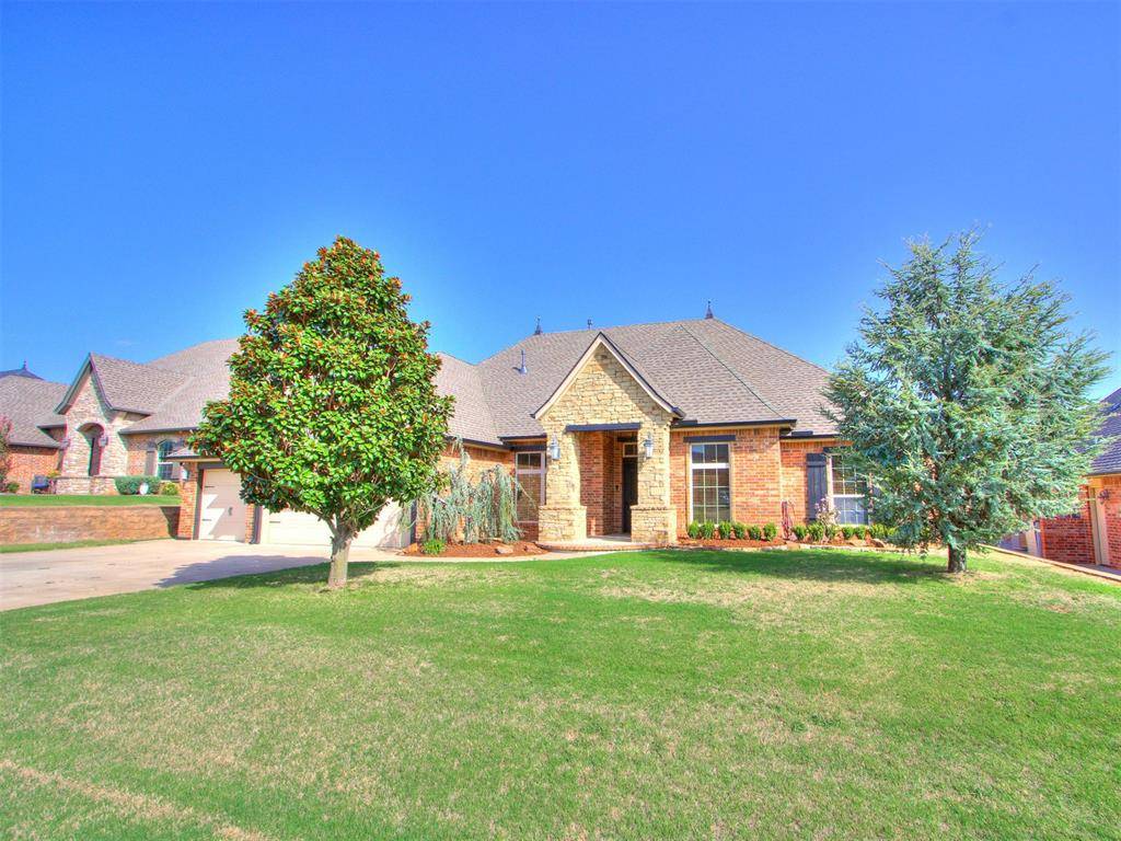 12607 Forest Oaks DR, Choctaw, OK 73020