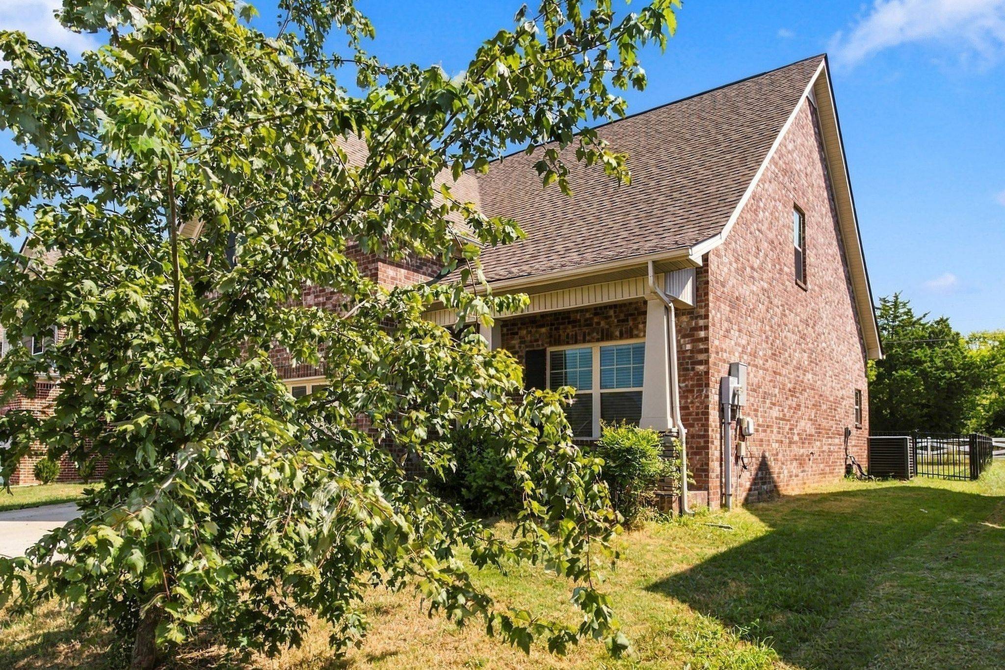 518 Sunflower Dr, Smyrna, TN 37167