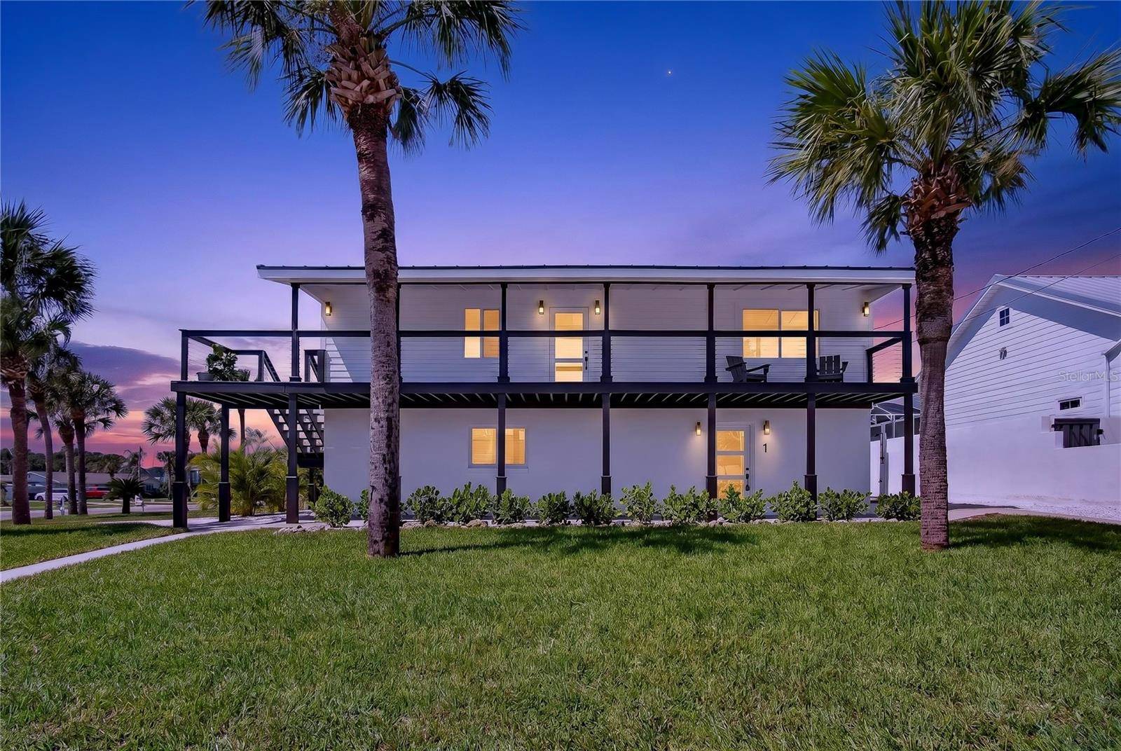 1 WATTS DR, New Smyrna Beach, FL 32169
