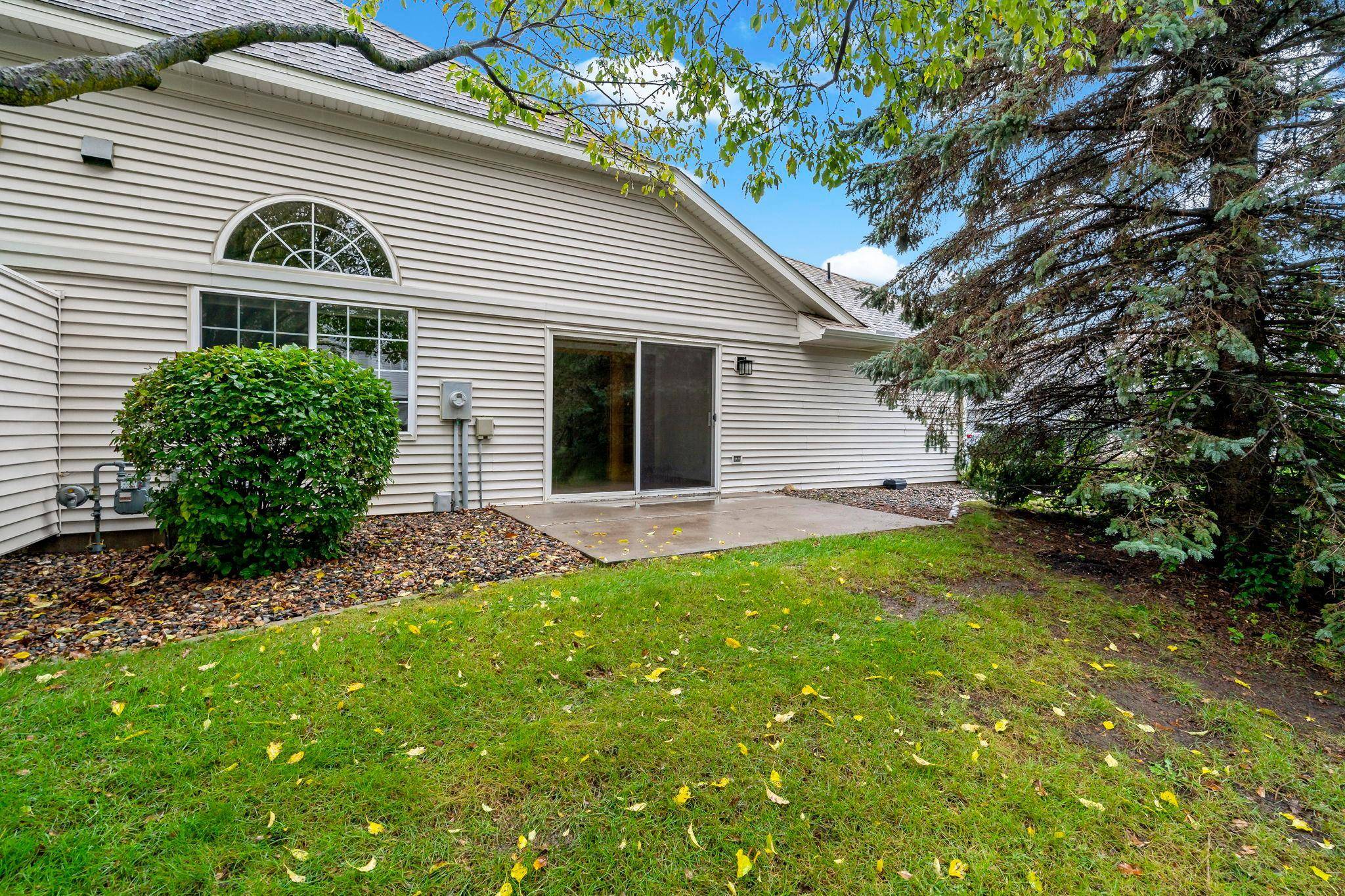 1866 N Ruby CT, Eagan, MN 55122