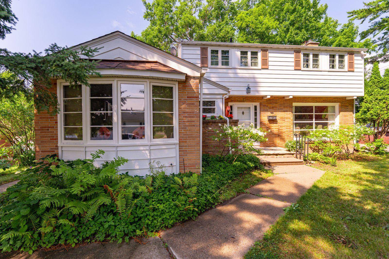 11 S 4th St W, Aurora, MN 55705