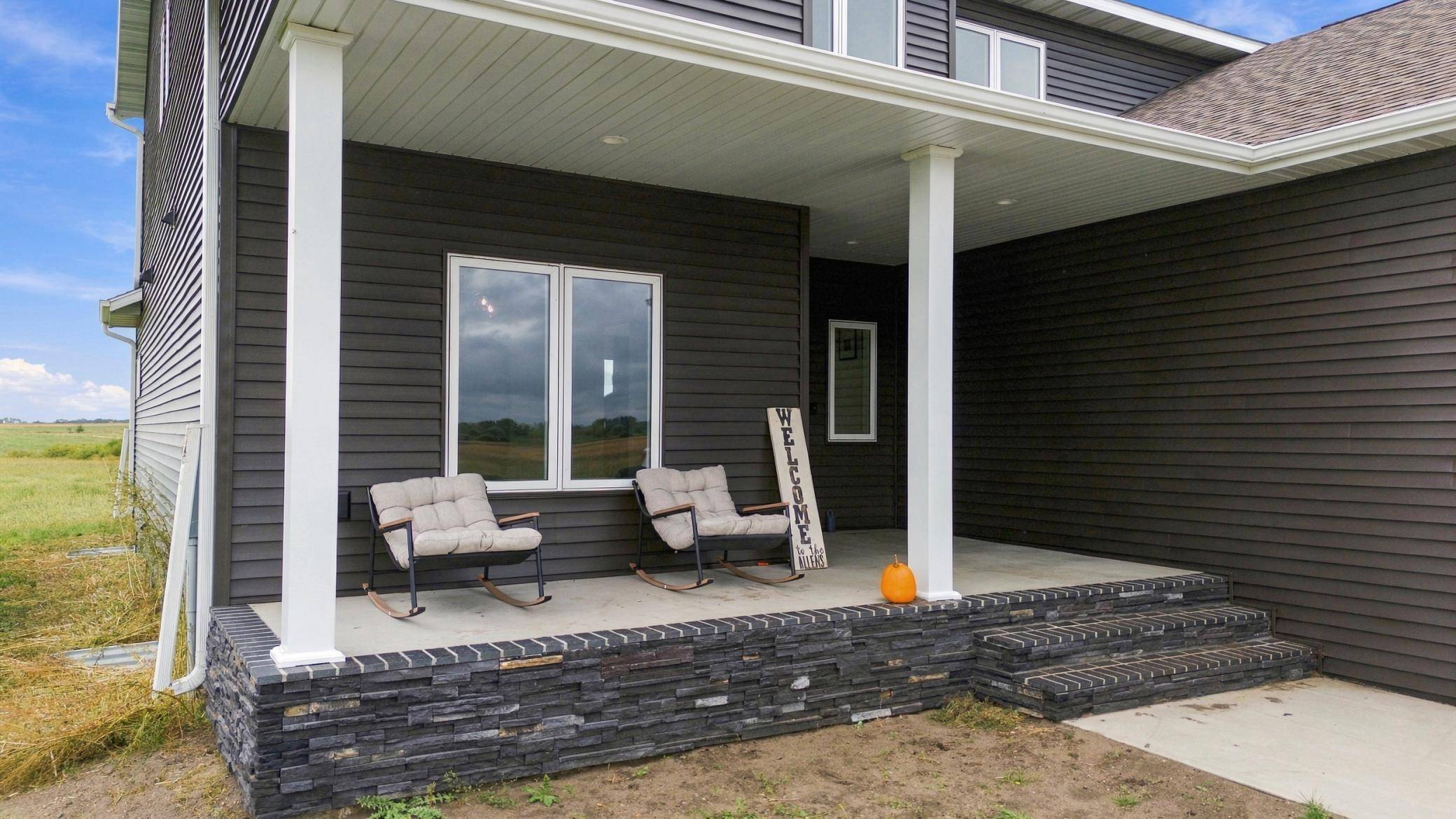 520 200th ST S, Hawley, MN 56549