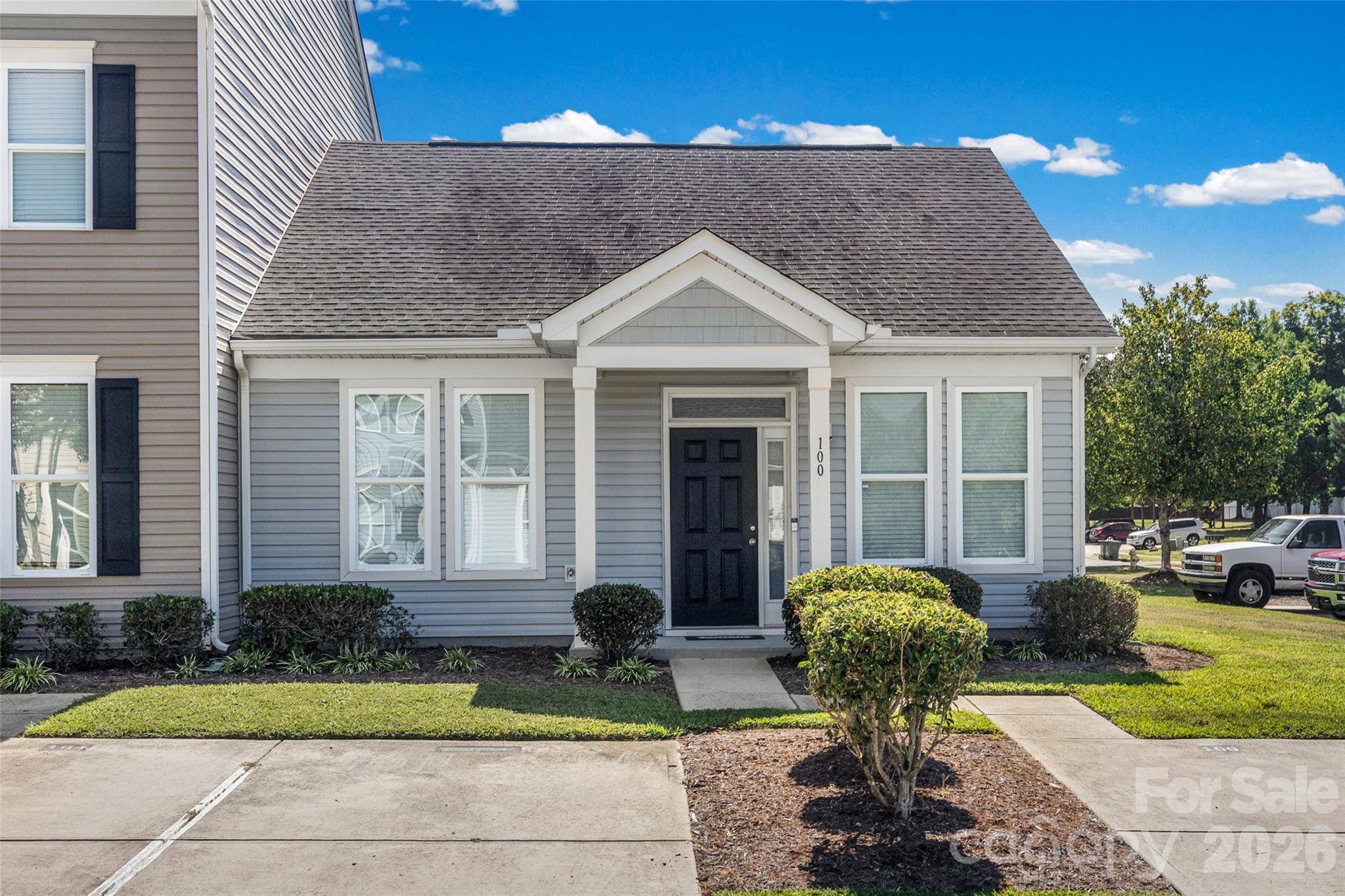 100 N Canyon Ridge DR, Mount Holly, NC 28120