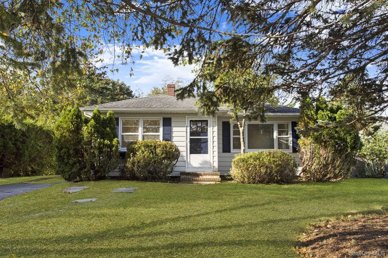 475 Clark RD, Southold, NY 11971