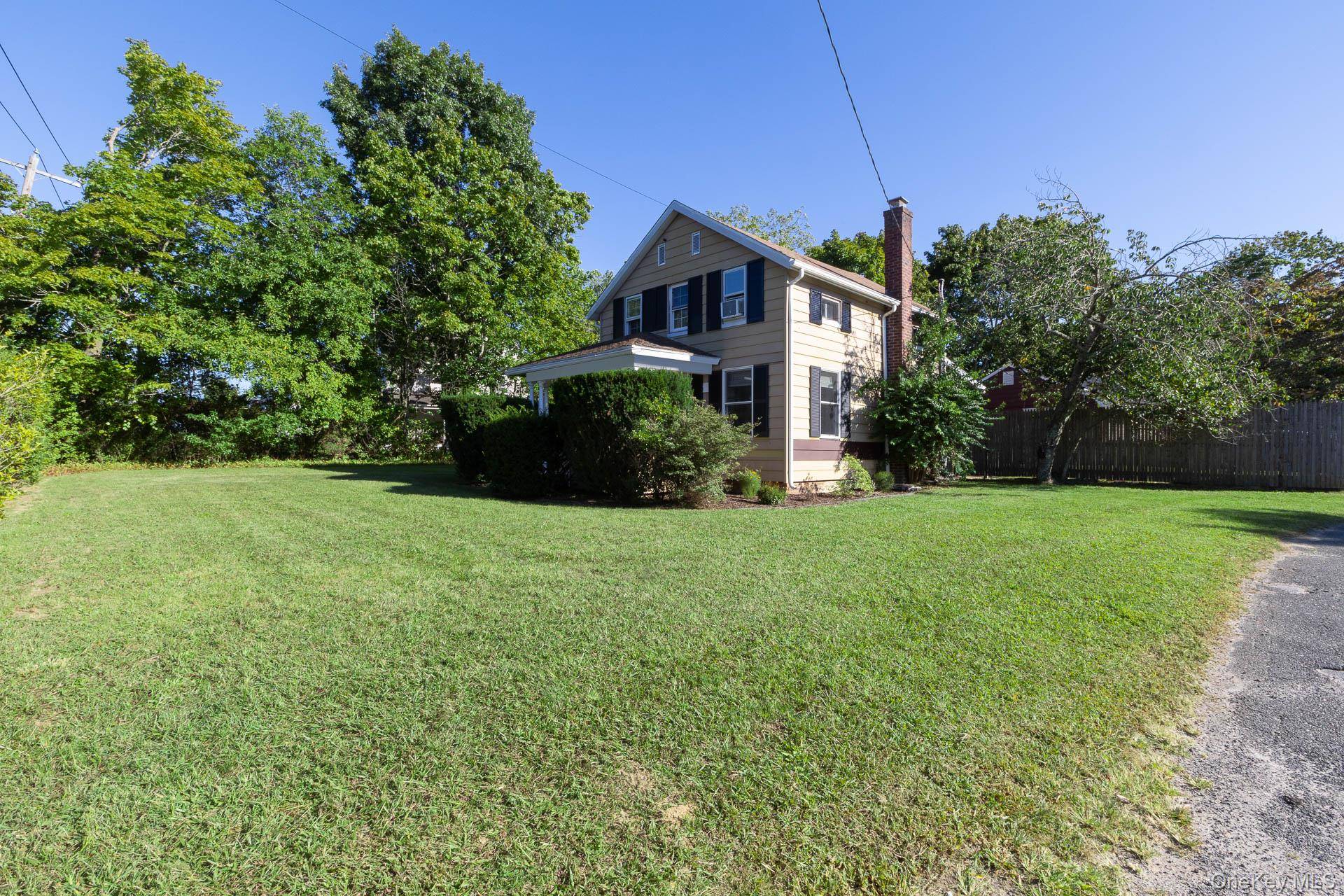 455 Montauk HWY, Eastport, NY 11941