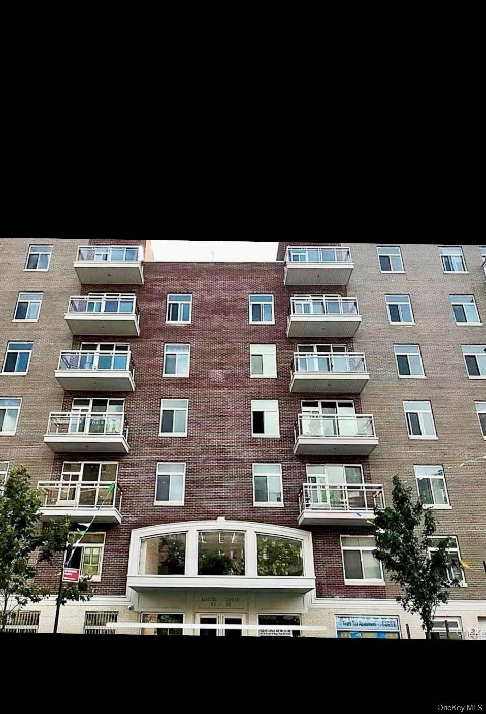 65-38 Austin ST #4D, Rego Park, NY 11374