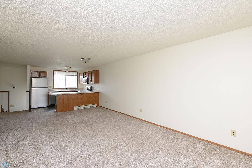 3532 32nd ST S, Fargo, ND 58104