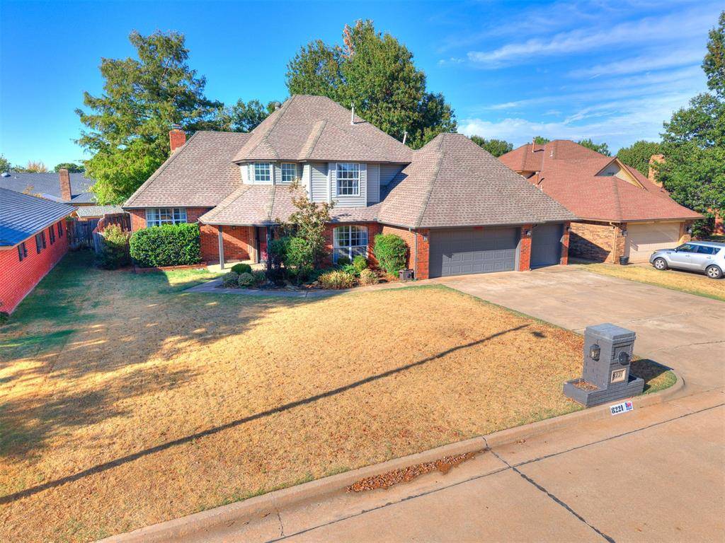 8221 NW 99th ST, Oklahoma City, OK 73162