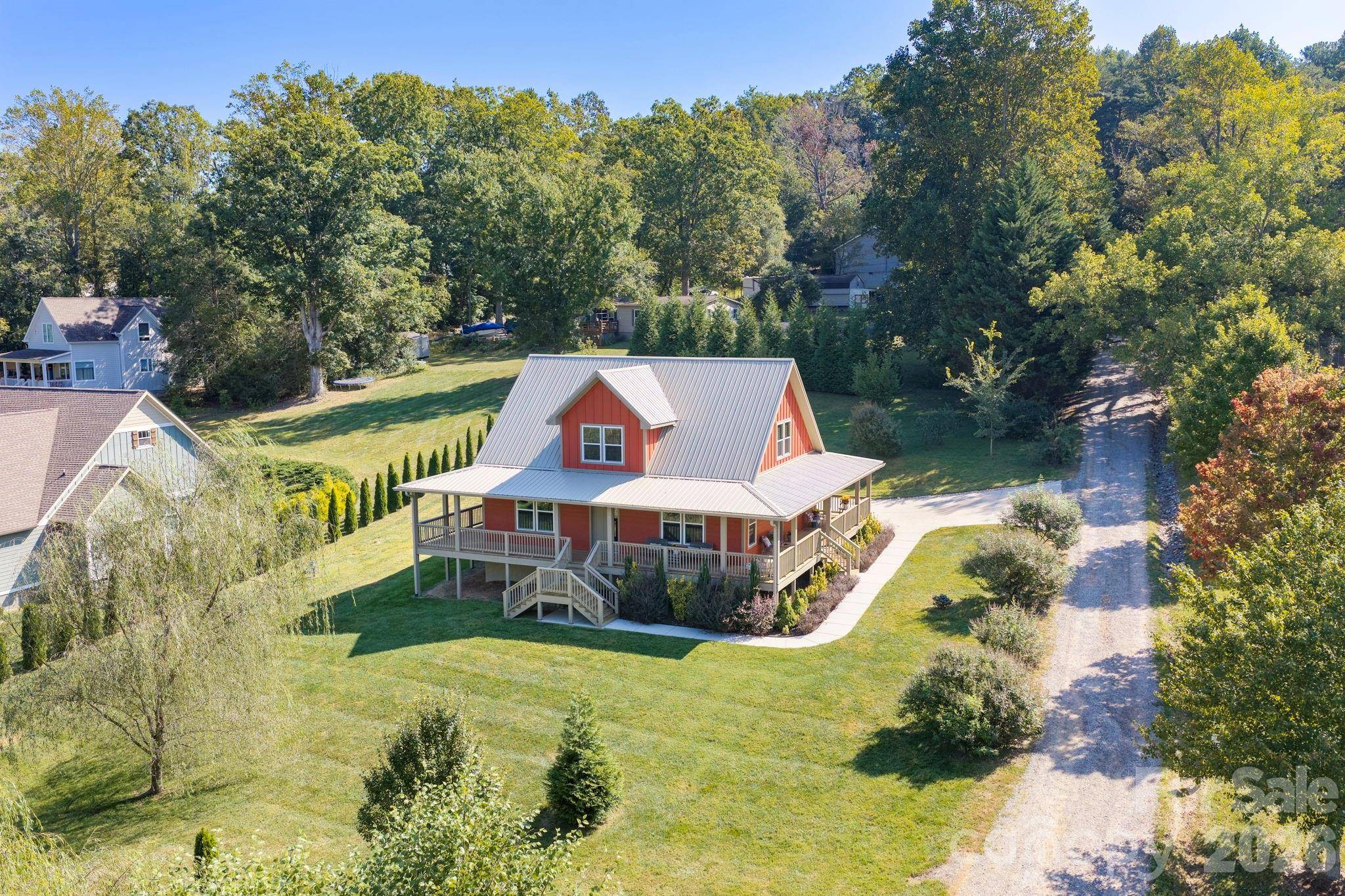8 W Haven LN, Arden, NC 28704