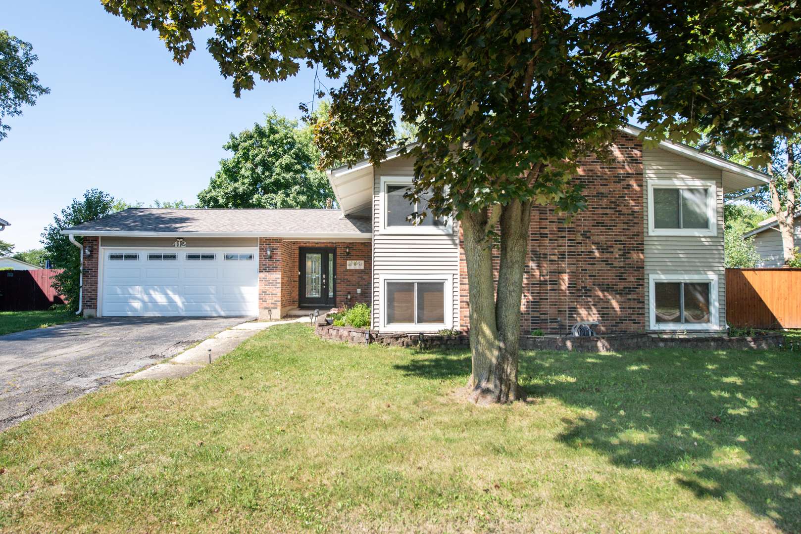 412 Nassau AVE, Bolingbrook, IL 60440