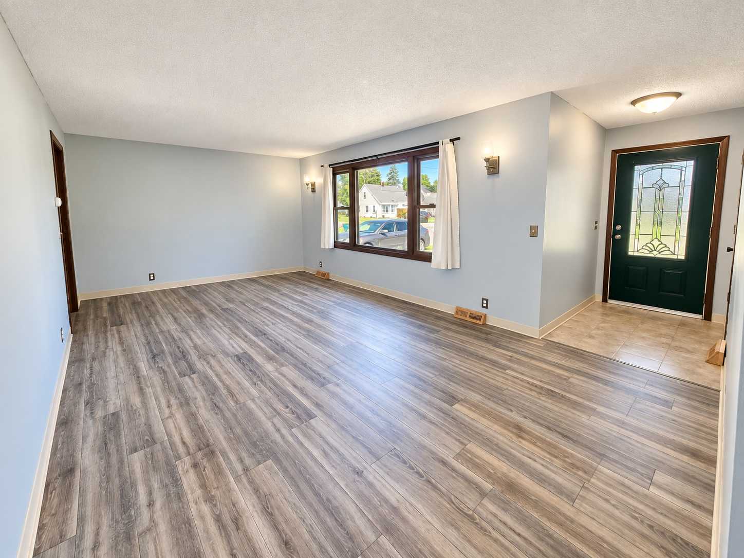 520 Smith ST, Le Sueur, MN 56058