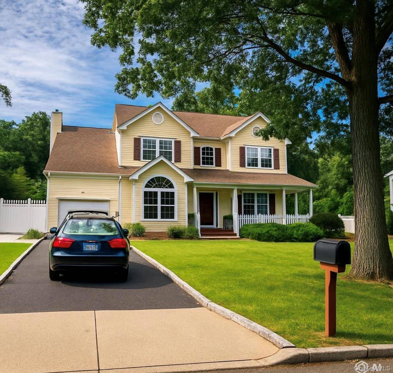 37 Howard DR, Coram, NY 11727