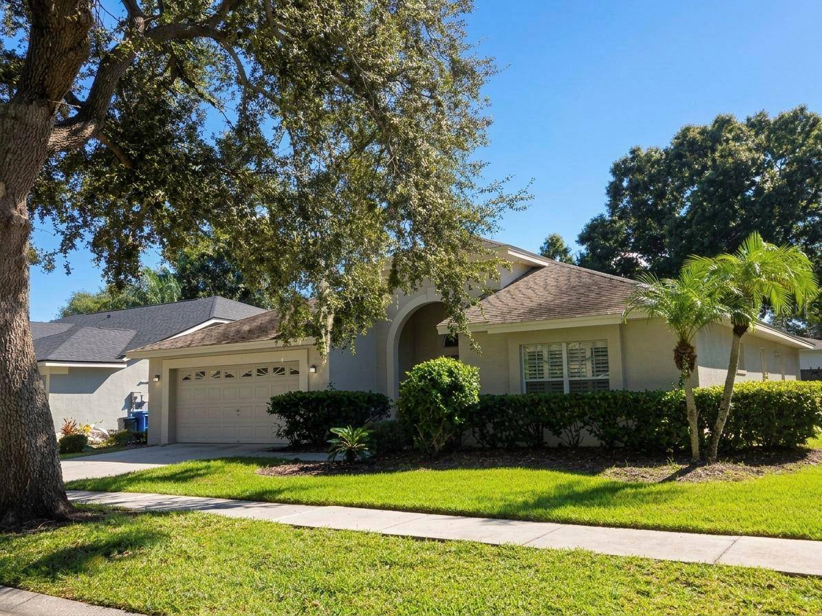 9403 LARKBUNTING DR, Tampa, FL 33647