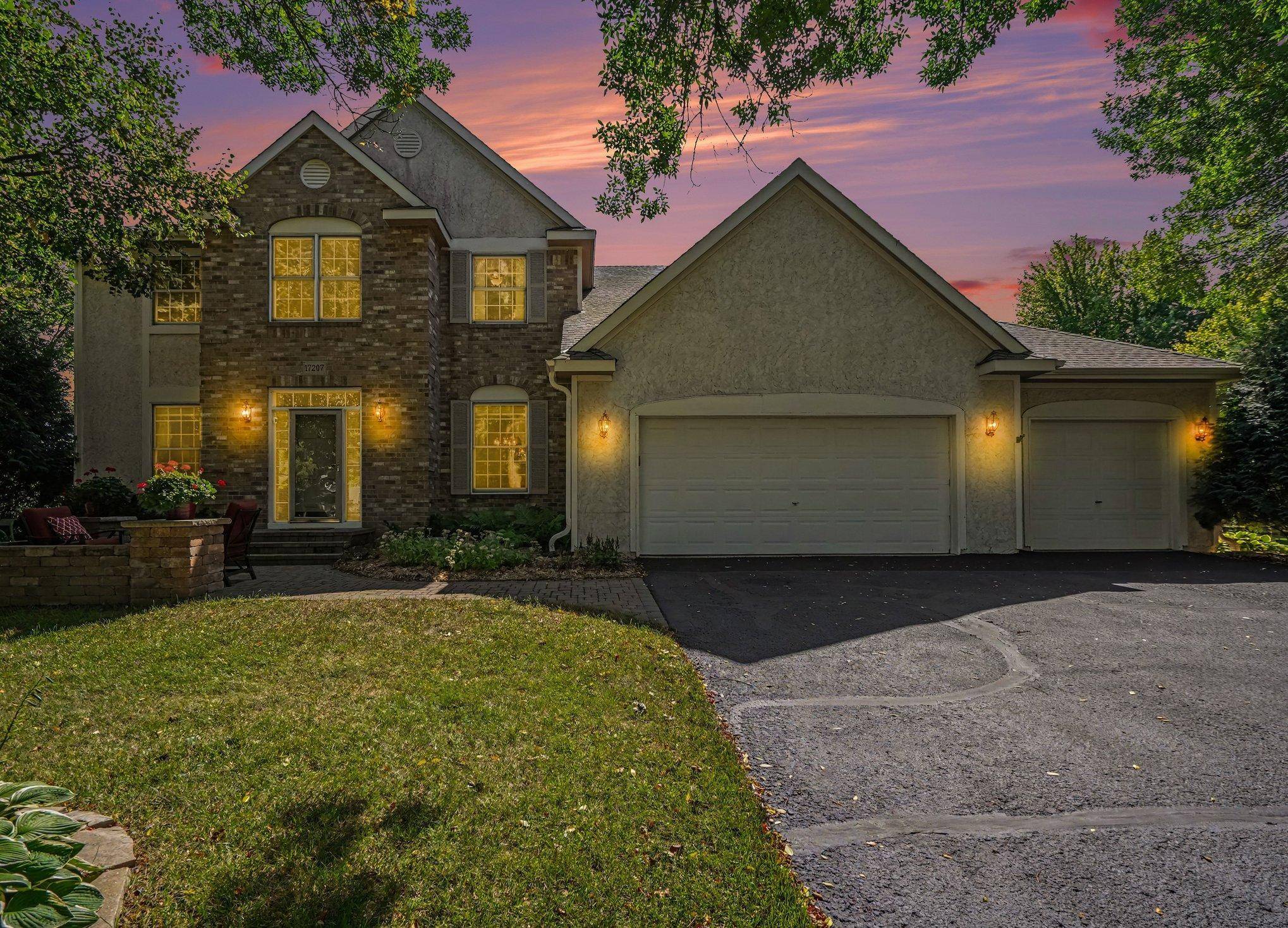 17207 Trenton LN, Eden Prairie, MN 55347