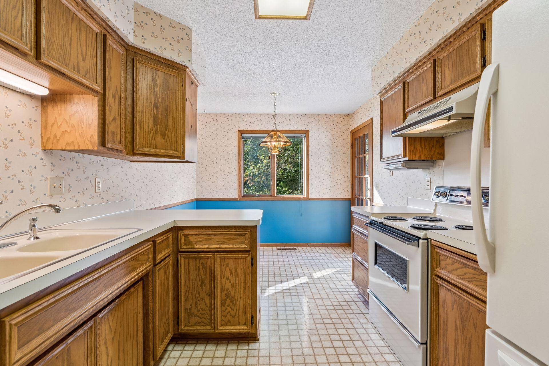 2642 Lake Court DR #28, Mounds View, MN 55112