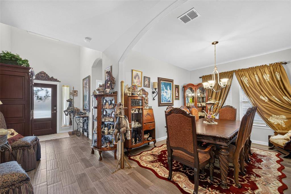 1318 Crossvine Drive, Anna, TX 75409