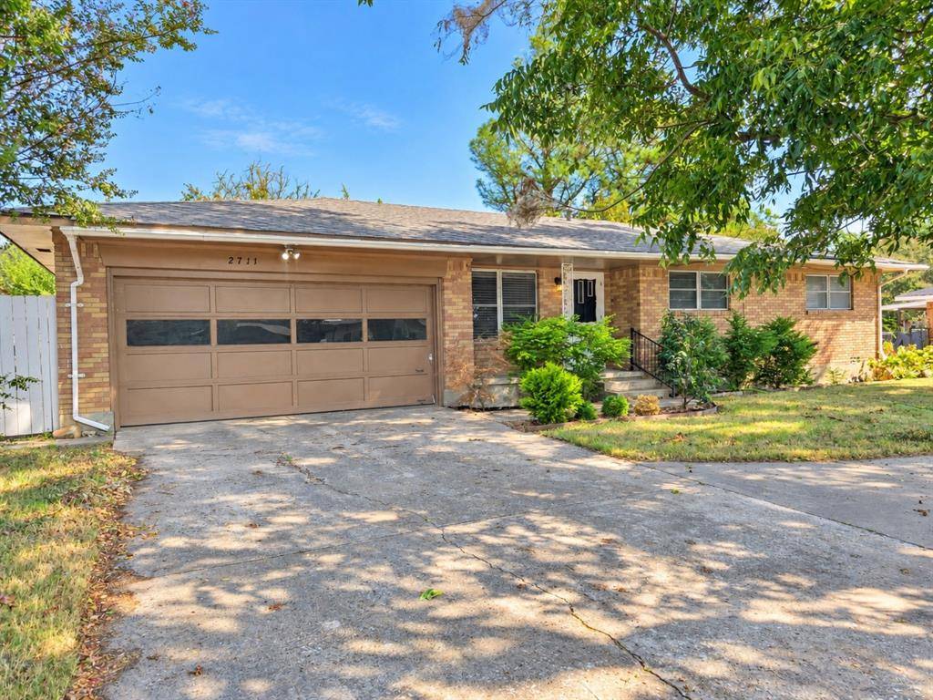 2711 Morton Street, Denison, TX 75020