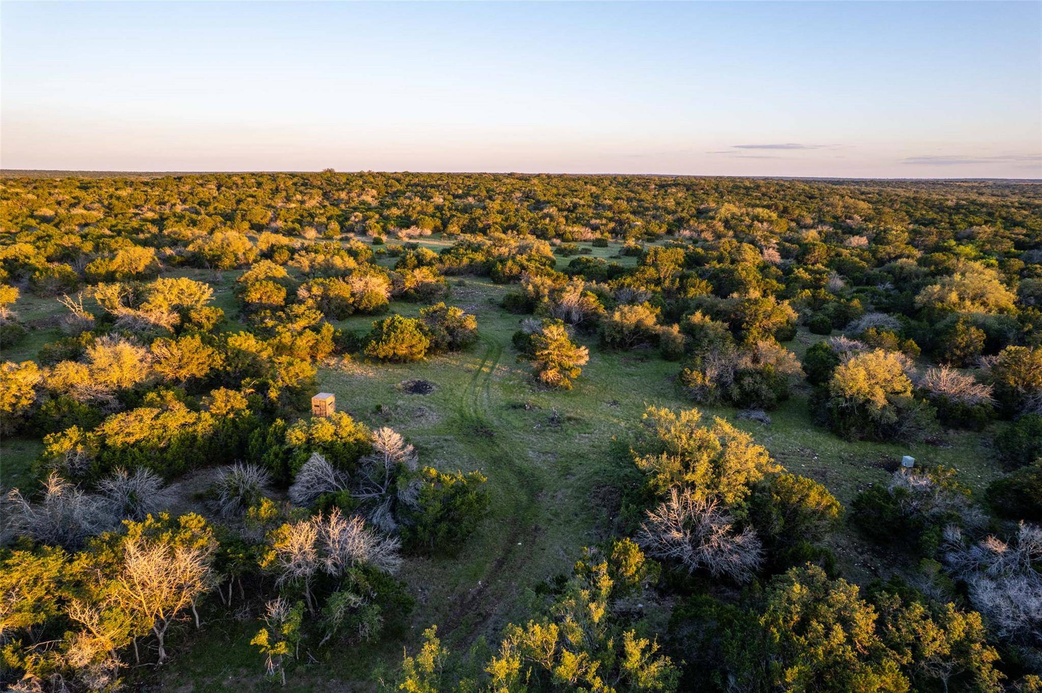 225 Lost Man RD, Mountain Home, TX 78058