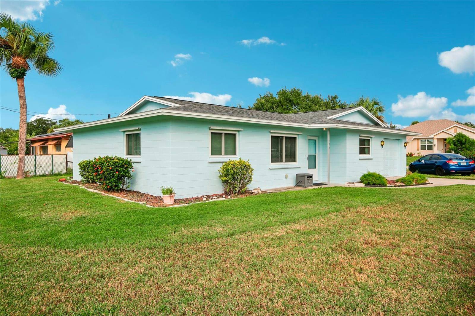 2210 GENTIAN RD, Venice, FL 34293