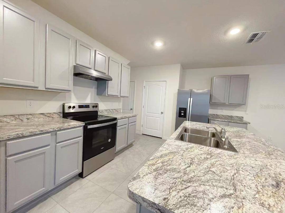 217 GINA LN, Davenport, FL 33837