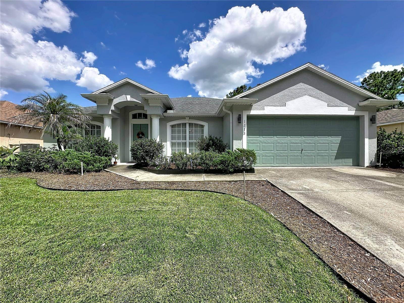 1213 GRAND RESERVE DR, Davenport, FL 33837