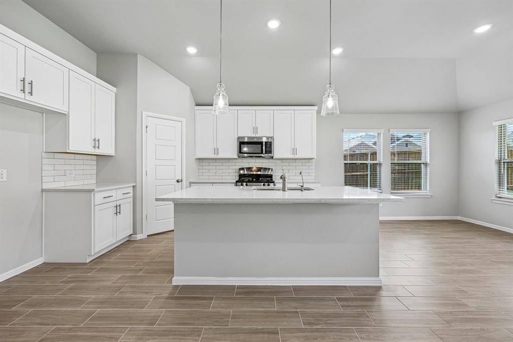 1701 Cambium Drive, Fort Worth, TX 76131