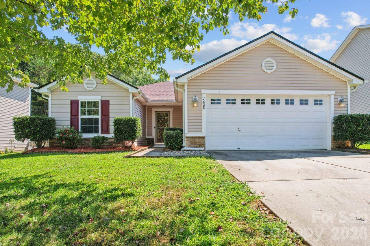 7628 Jenny Ann DR, Charlotte, NC 28216