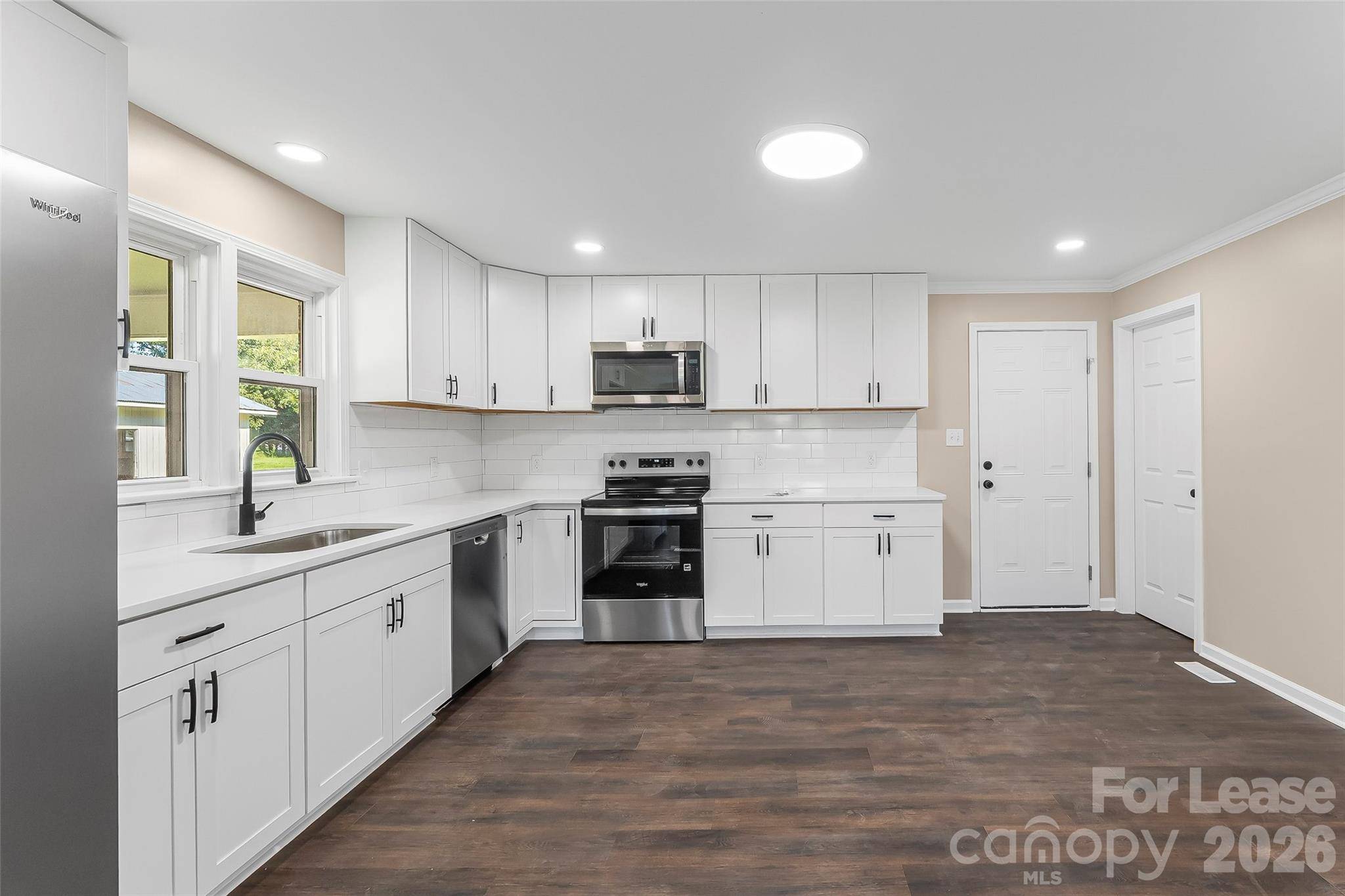 3531 Wandering LN NE, Hickory, NC 28601