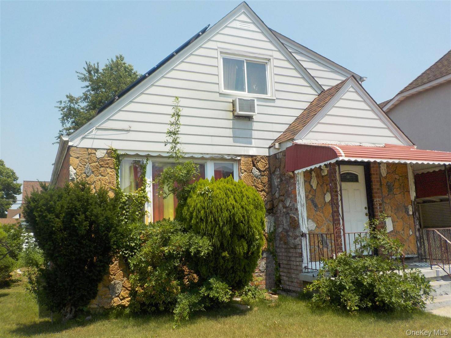 231-37 128th RD, Laurelton, NY 11413