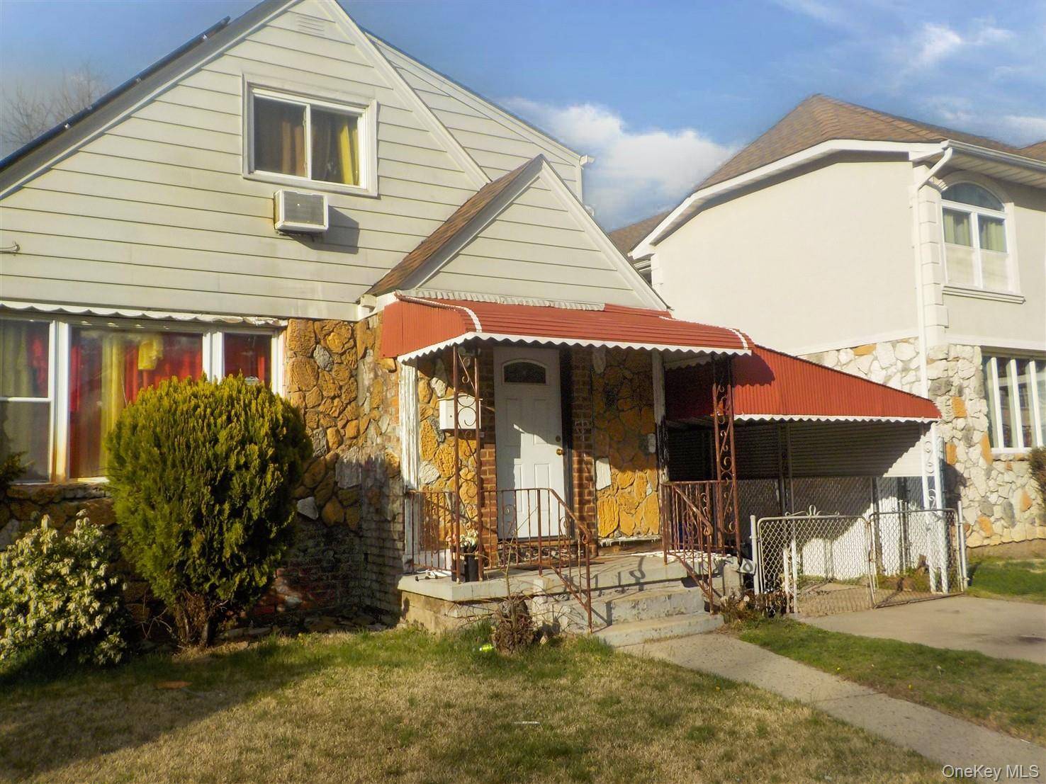 231-37 128th RD, Laurelton, NY 11413