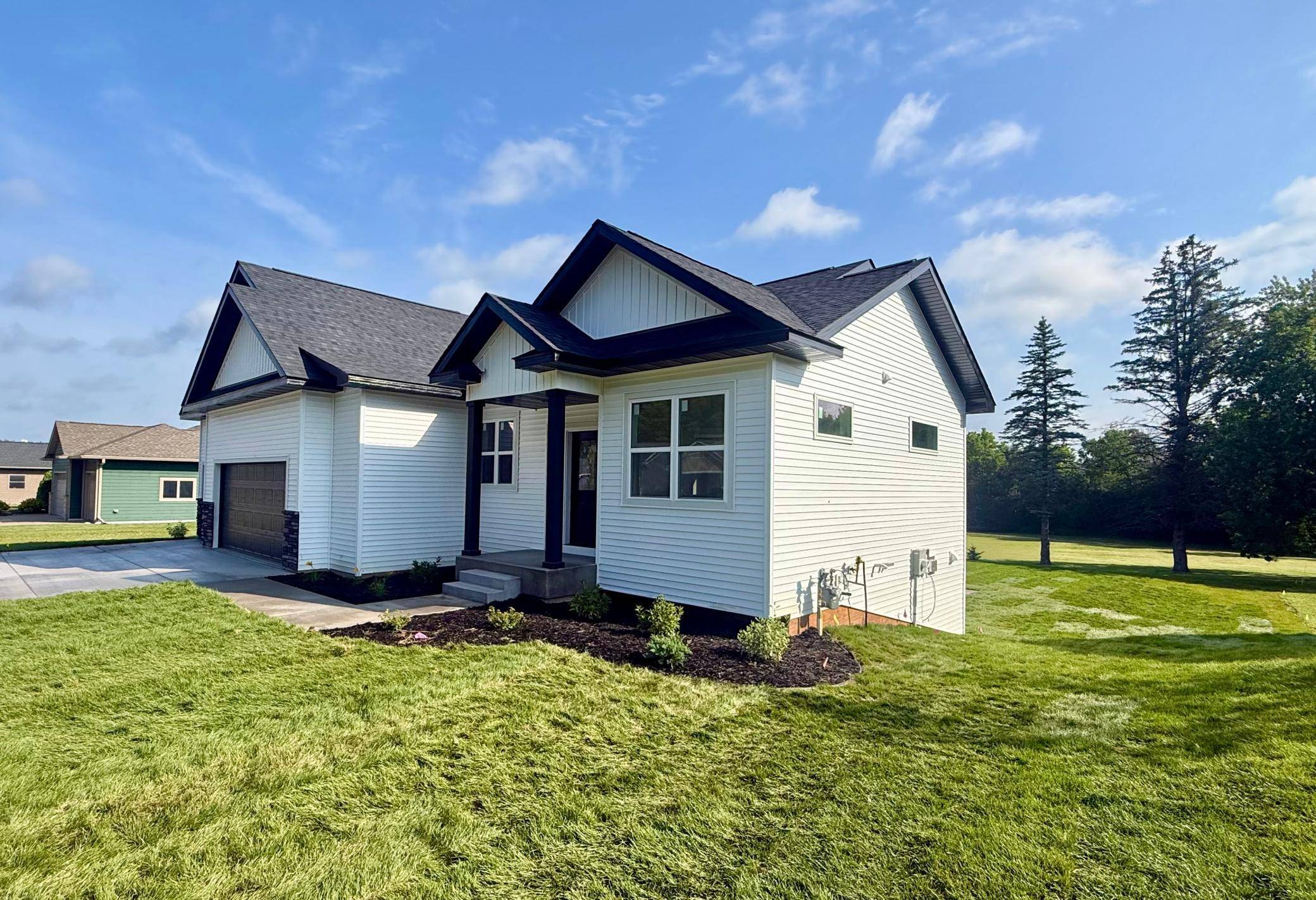 5542 Cannon Dale CT, Red Wing, MN 55066
