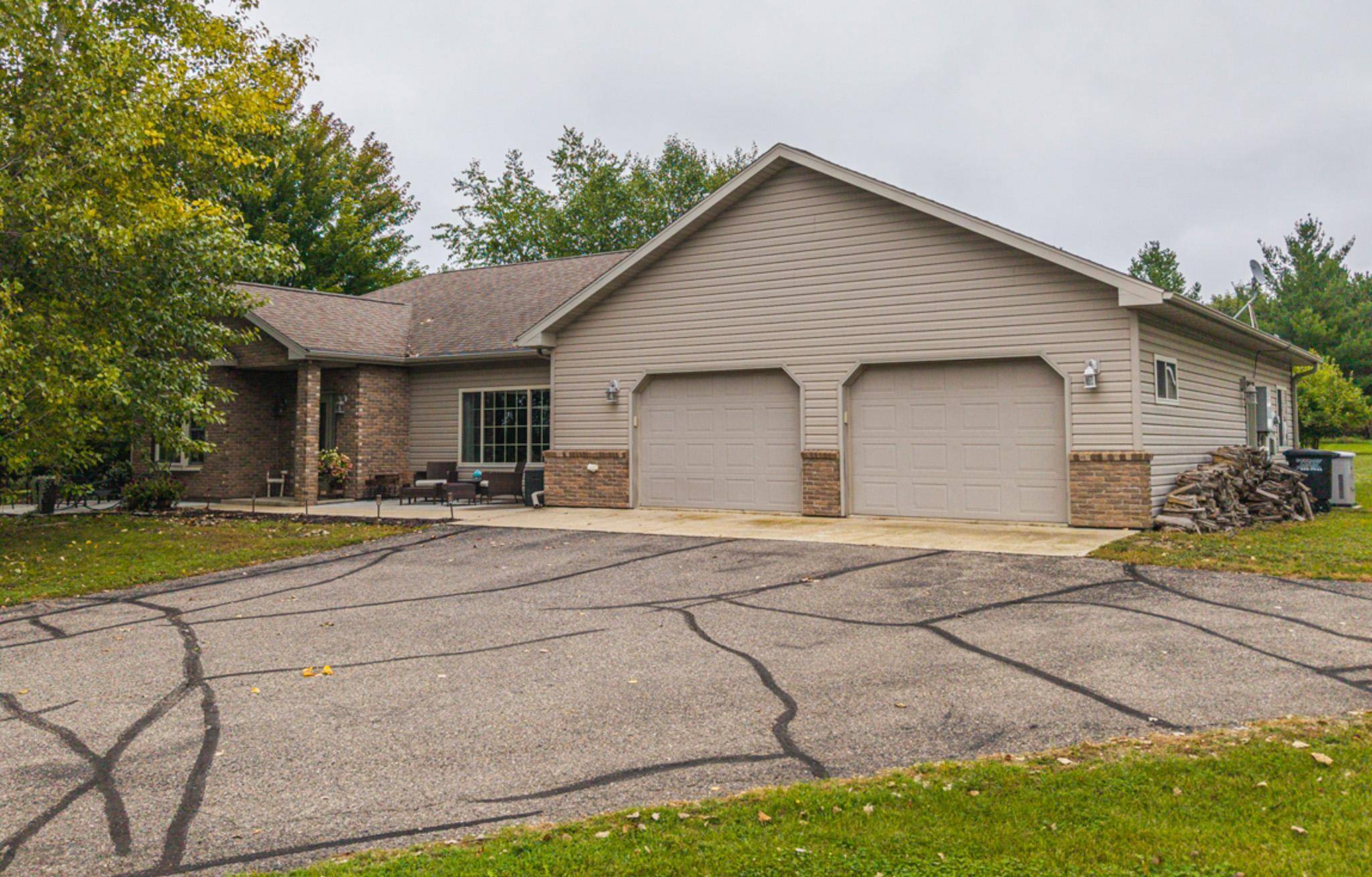 12980 Carow CIR, Frazee, MN 56544