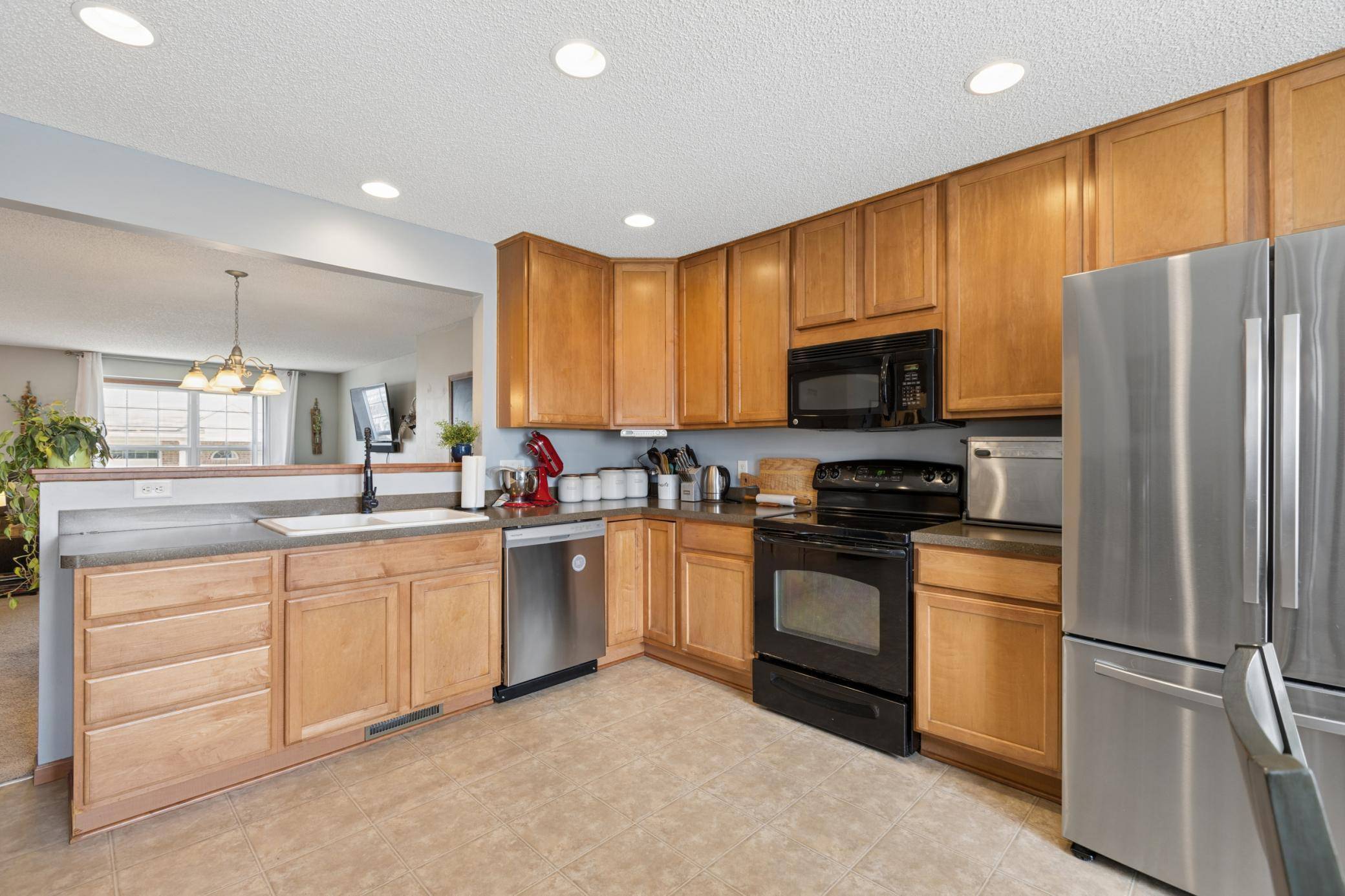 15240 Fanning DR N, Hugo, MN 55038