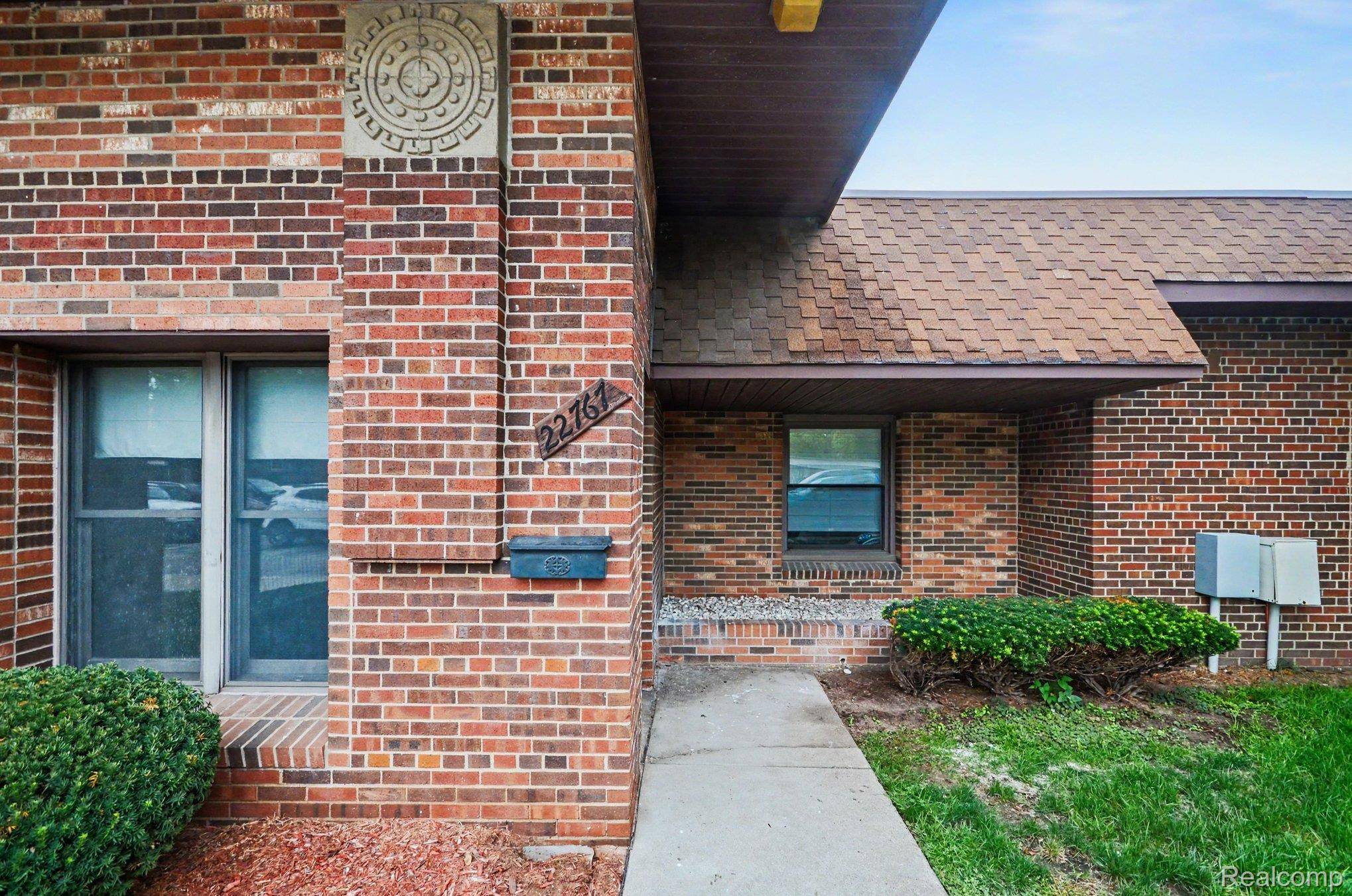 22767 Garfield ST #16, St. Clair Shores, MI 48082