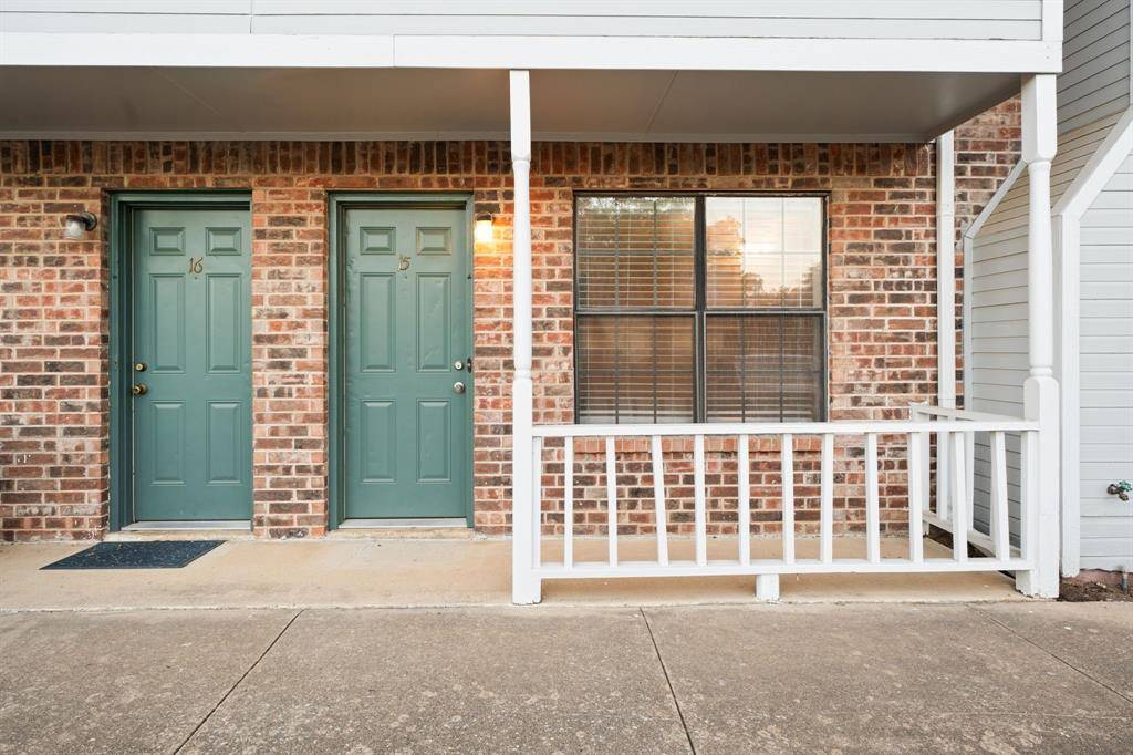 929 W Hickory Street #A15, Denton, TX 76201