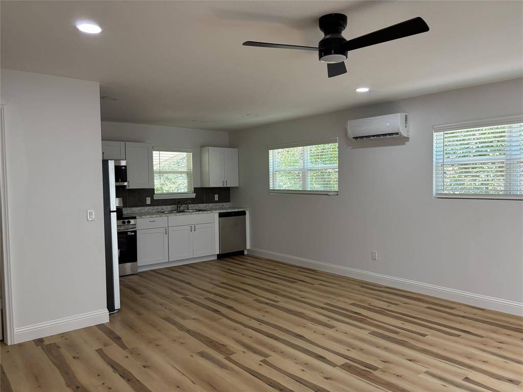 205 N Main Street, Edgewood, TX 75117