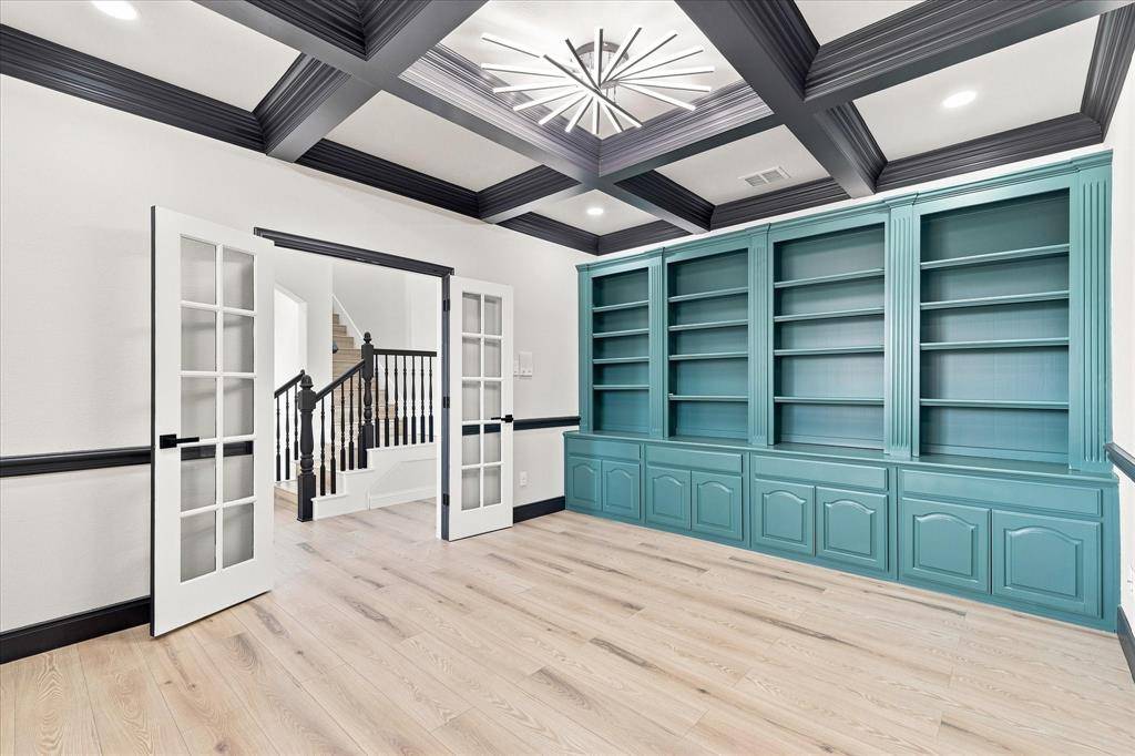 4421 Red Barn, Richardson, TX 75082