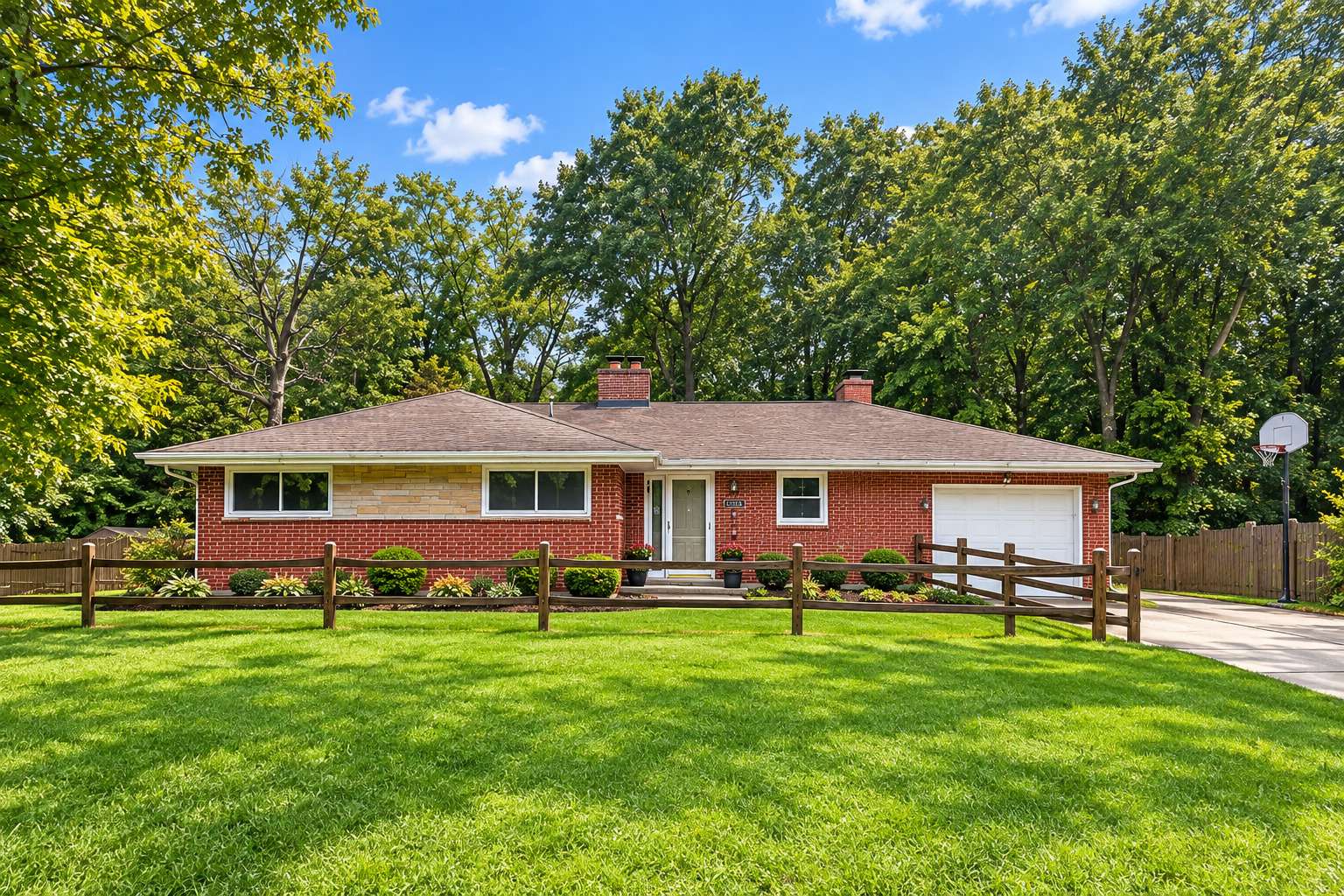 39266 N North AVE, Beach Park, IL 60099