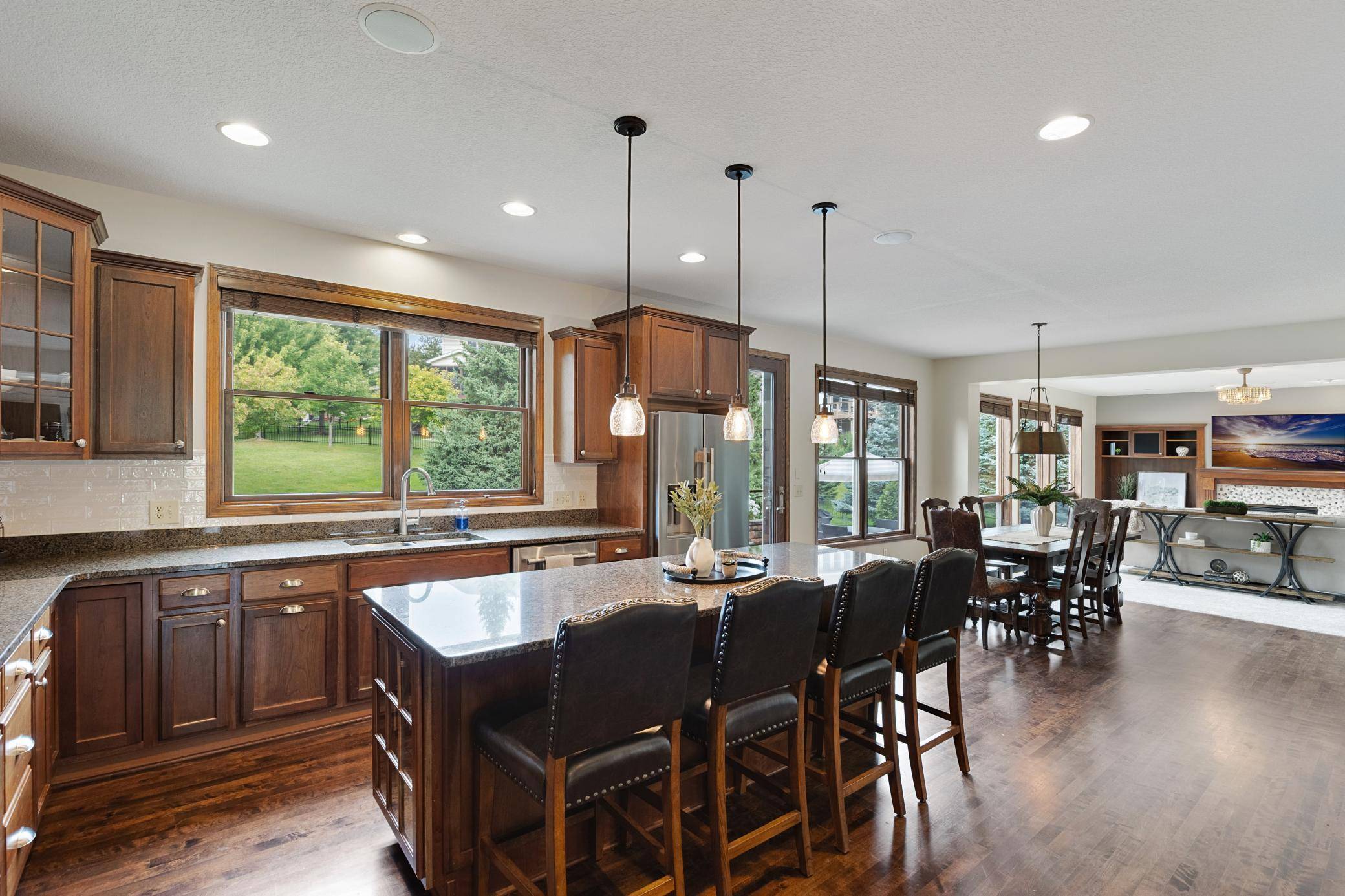 1752 Carriage DR, Victoria, MN 55386