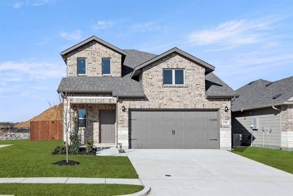 1700 Edgeway Drive, Aubrey, TX 76227