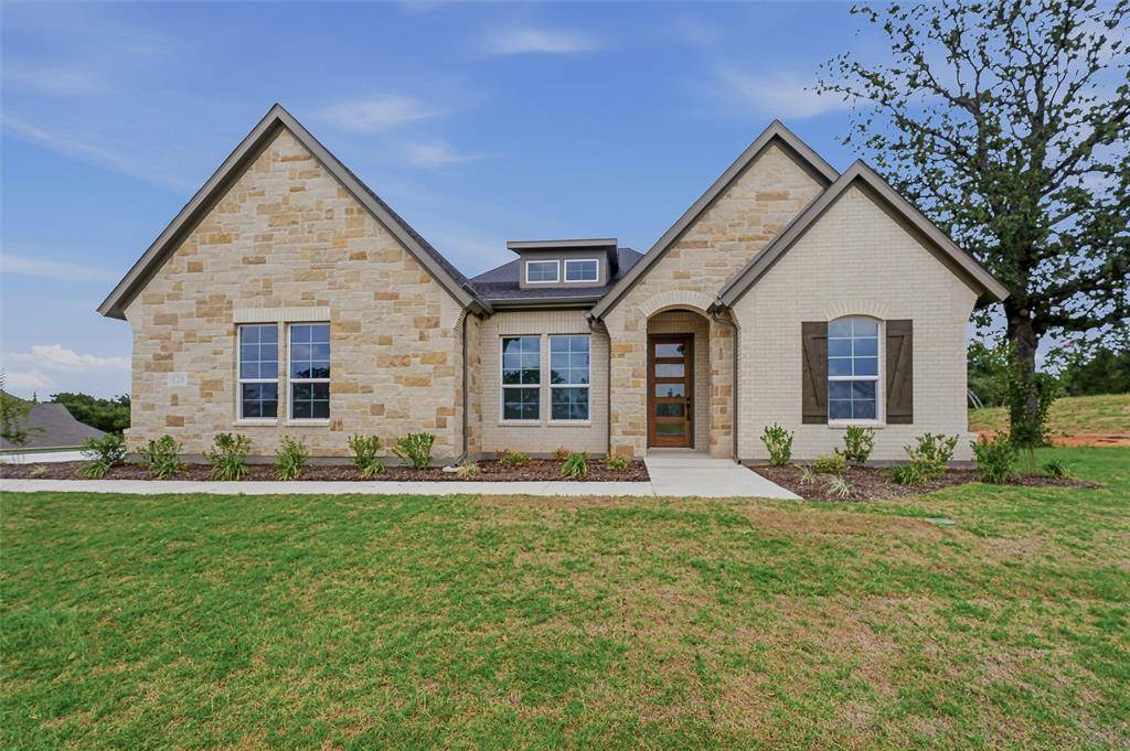 128 Oak Grove Way, Springtown, TX 76082